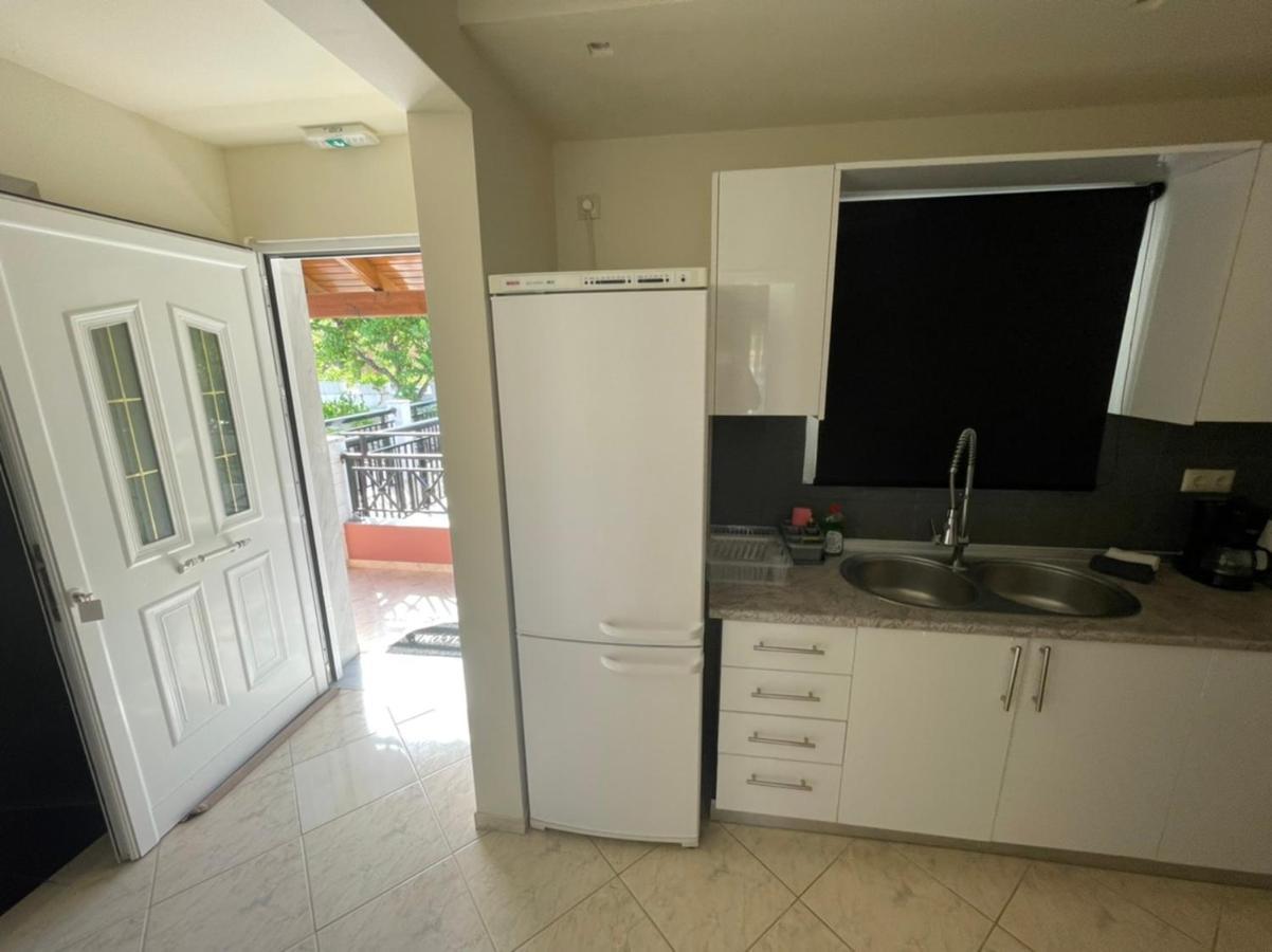 Appartamento Angelika House 2 Marathiás Esterno foto